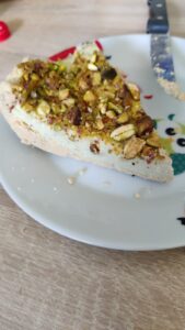 tarta de queso con pistachos